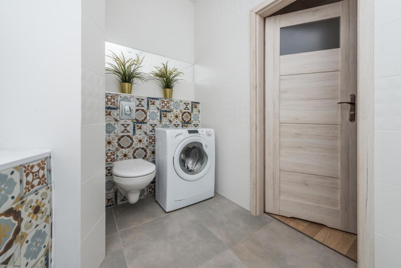 Hello Apartments City Center Of Old Town 3 Bedrooms Art & View Gdansk Exterior photo